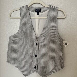 NWOT Scoop Striped Vest Top